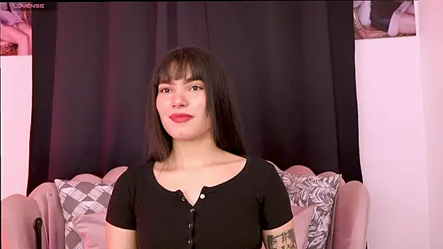 dakotacollins  online show from 03-10-26, 12:25