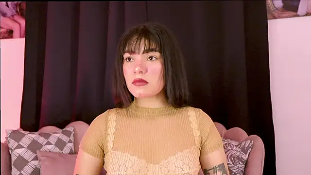 dakotacollins  online show from 05-21-26, 01:36