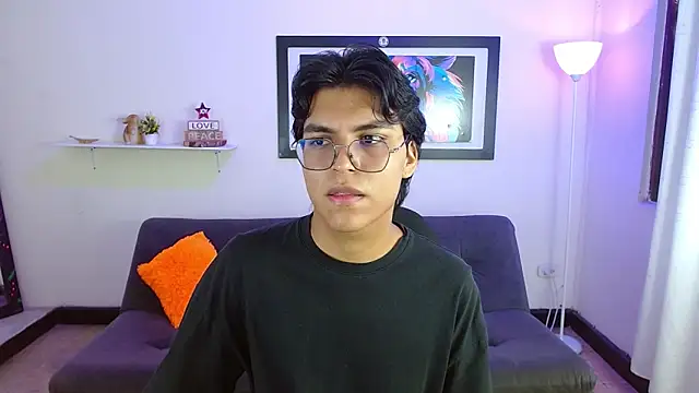 Maecum18 online show from 02-12-26, 08:41