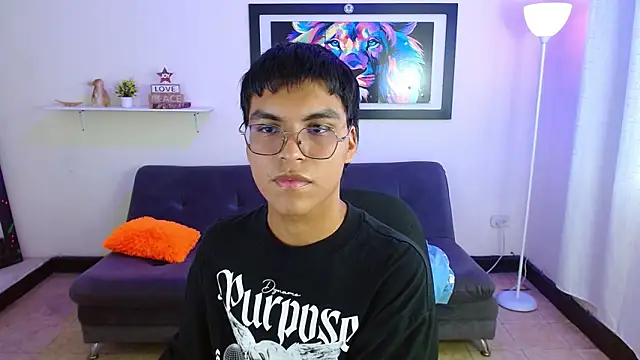 Maecum18 online show from 03-27-26, 09:49