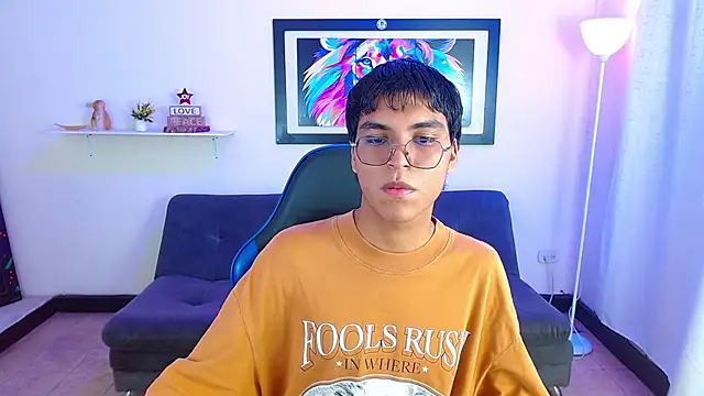 Maecum18 online show from 05-04-26, 08:55