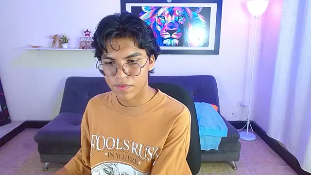 Maecum18 online show from 03-06-26, 08:48