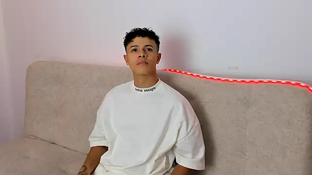  Alex Colton online show from 05-03-26, 10:02