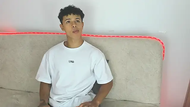  Alex Colton online show from 03-11-26, 10:04