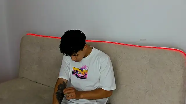  Alex Colton online show from 06-01-26, 10:09