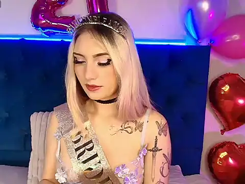 Mariluu  online show from 02-17-26, 01:08