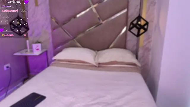 Mariluu  online show from 04-15-26, 02:54