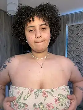 BabyChanntal online show from 04-30-26, 08:05
