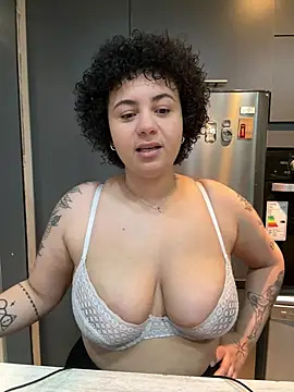 BabyChanntal online show from 02-17-26, 02:36