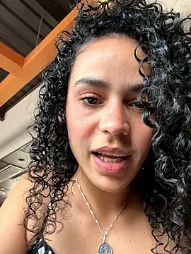 SirenStell0 online show from 04-06-26, 05:25