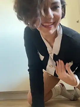 Snapshot of eva_luz chatting on 03-01-26, 01:33 eva luz online show from 03-01-26, 01:33