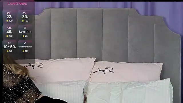 NikkiRyx online show from 03-14-26, 04:24