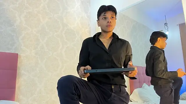 Alejandroo Montenegro online show from 03-31-26, 09:28