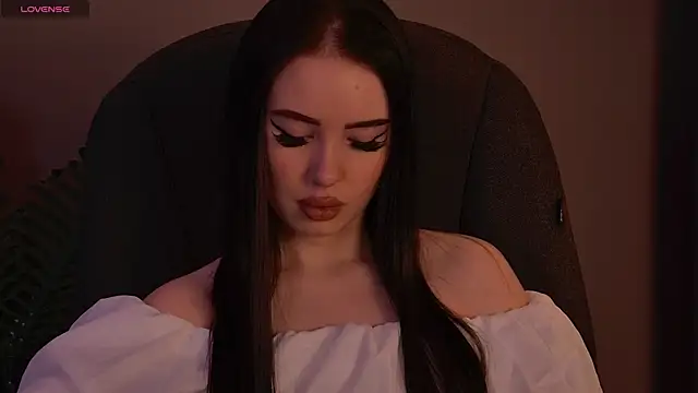 ArianaLim online show from 05-07-26, 03:48