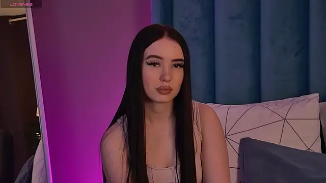 ArianaLim online show from 04-18-26, 07:07