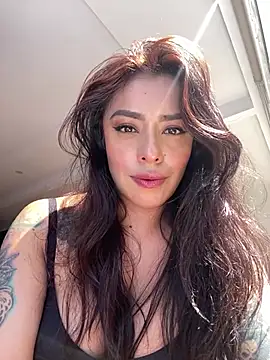 Snapshot of foxxy_lover chatting on 02-26-26, 03:34 foxxy lover online show from 02-26-26, 03:34