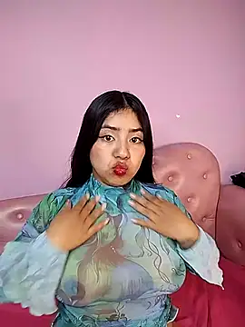 Noa Baker online show from 04-07-26, 12:18