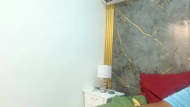 JORDAN MOOR online show from 03-02-26, 07:54