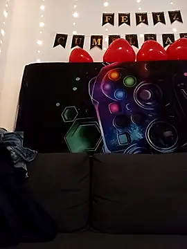 yoahotpetrafiery online show from 03-23-26, 03:50