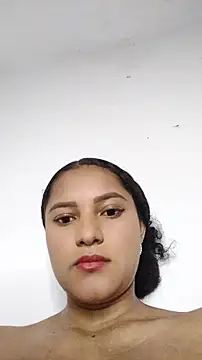 LiaRose- online show from 06-10-26, 08:37