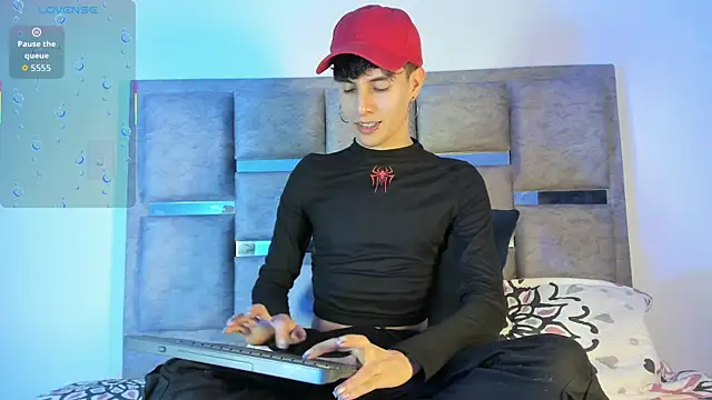 axxxel twink online show from 05-09-26, 01:09
