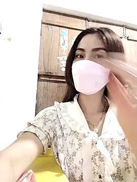 Baby-sexytits2026 online show from 04-10-26, 11:06