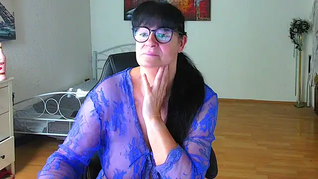 Sylly online show from 04-05-26, 07:15