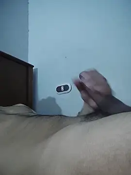 Snapshot of amirMohamed58 chatting on 02-17-26, 02:47 amirMohamed58 online show from 02-17-26, 02:47