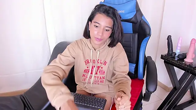 Emily bruss online show from 04-14-26, 08:25