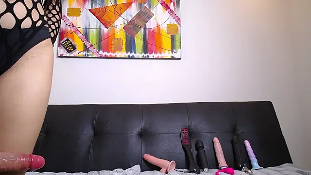 Emily bruss online show from 03-25-26, 03:39