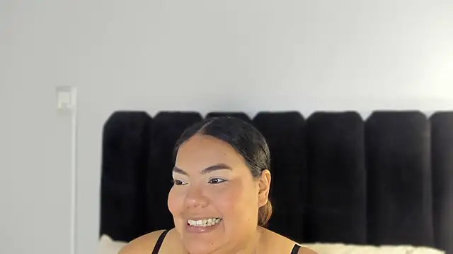 Amaranoir- online show from 02-19-26, 04:09