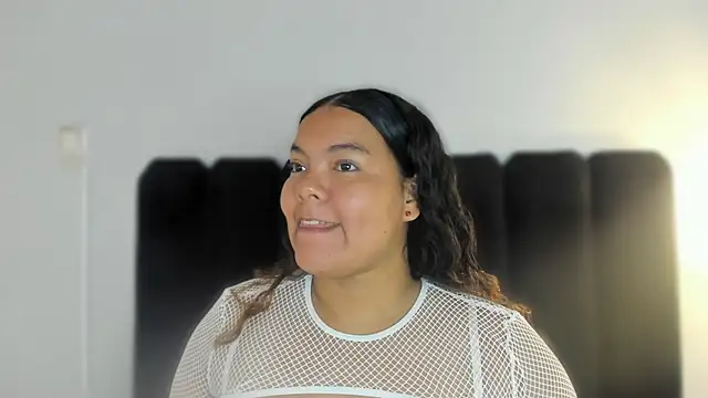 Amaranoir- online show from 04-12-26, 03:21