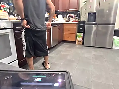 bischo666 online show from 02-12-26, 04:45