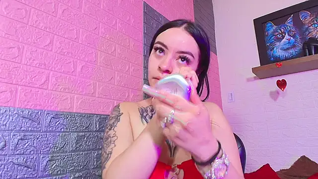 alanna Love02 online show from 03-01-26, 06:41