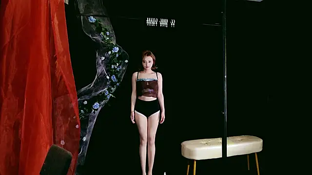 Lady-Mia777 online show from 03-25-26, 04:23