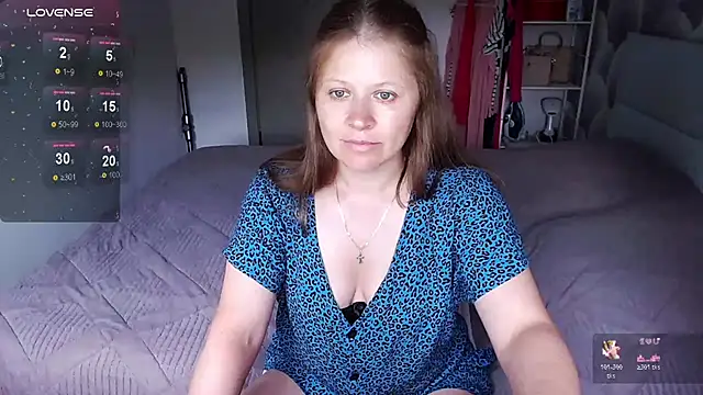 Snapshot of Aleksasamuii chatting on 06-27-26, 05:57 Aleksasamuii online show from 06-27-26, 05:57