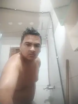 Sergiowooo online show from 03-04-26, 04:09