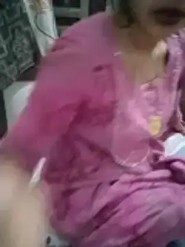 Snapshot of khushi_rawat chatting on 02-07-26, 03:31 khushi rawat online show from 02-07-26, 03:31