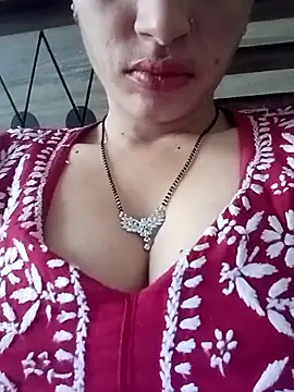 Snapshot of khushi_rawat chatting on 02-25-26, 05:18 khushi rawat online show from 02-25-26, 05:18