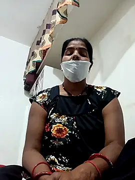 punamji sexe online show from 02-20-26, 07:43