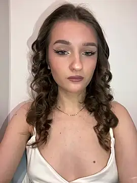 Green eyes lady online show from 02-07-26, 11:18