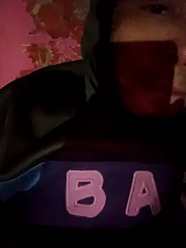 Snapshot of mehedi_hot chatting on 02-22-26, 05:03 mehedi hot online show from 02-22-26, 05:03