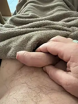 petitsexe52 online show from 02-24-26, 03:02