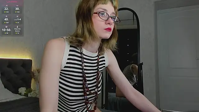 Scarle Whisper online show from 03-11-26, 01:10