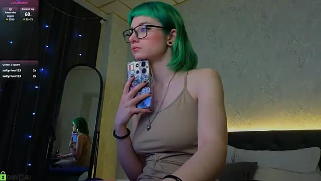 Scarle Whisper online show from 03-29-26, 01:07