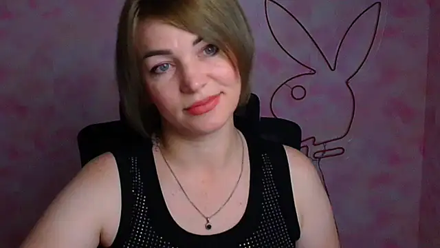CuttieEmma online show from 06-25-26, 06:07