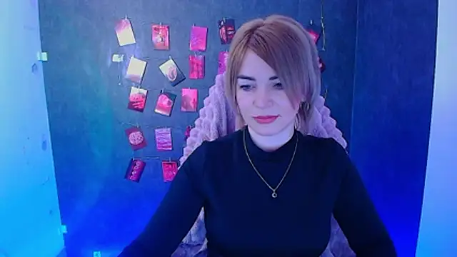 Snapshot of CuttieEmma chatting on 02-10-26, 06:56 CuttieEmma online show from 02-10-26, 06:56