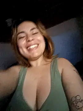 Snapshot of Kennya_Rodriguez chatting on 10-06-25, 02:13 Kennya Rodriguez online show from 10-06-25, 02:13