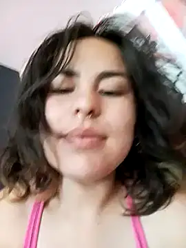 Snapshot of Kennya_Rodriguez chatting on 03-02-25, 05:44 Kennya Rodriguez online show from 03-02-25, 05:44