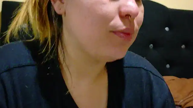 Kennya Rodriguez online show from 03-27-26, 09:05